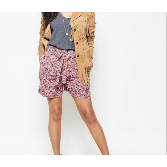 Free People Layla floral rayon tie front shorts - Picture 3 of 10